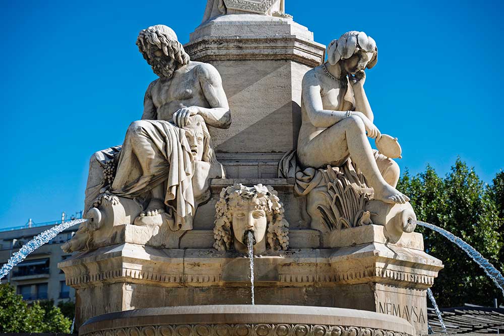 Photo 1 - Nîmes